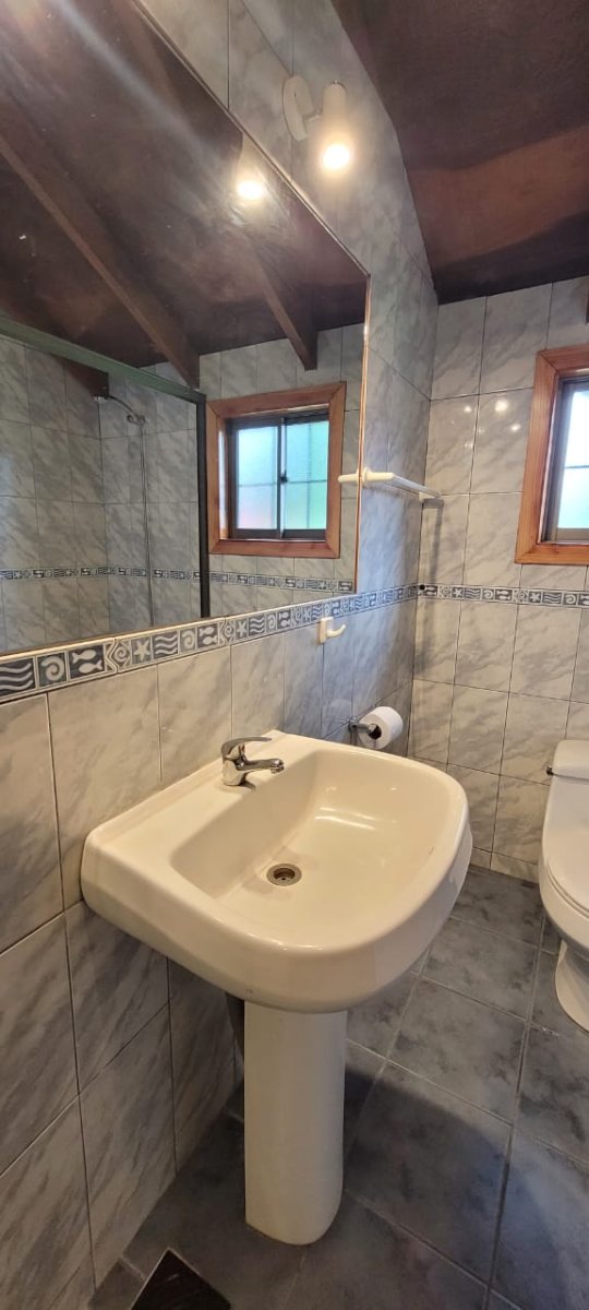Venta, casa en gran terreno de Pucón!!