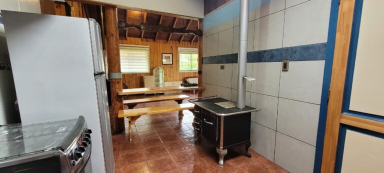 Venta, casa en gran terreno de Pucón!!