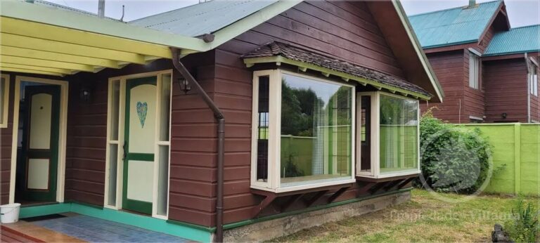 Venta, casa en gran terreno de Pucón!!