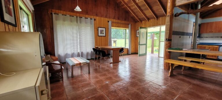 Venta, casa en gran terreno de Pucón!!