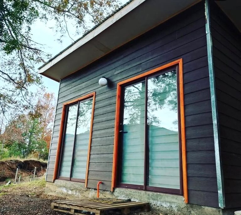 Tres casas en venta en Caburgua — Parcela de 5.000 m² - 02 casas caburgua lago fachada casa 2