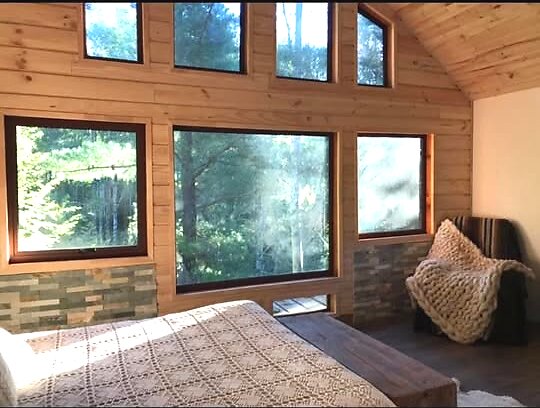 Venta de cómoda y acogedora casa en parcela - 07 casa domo geodesico pucon dormitorio suite