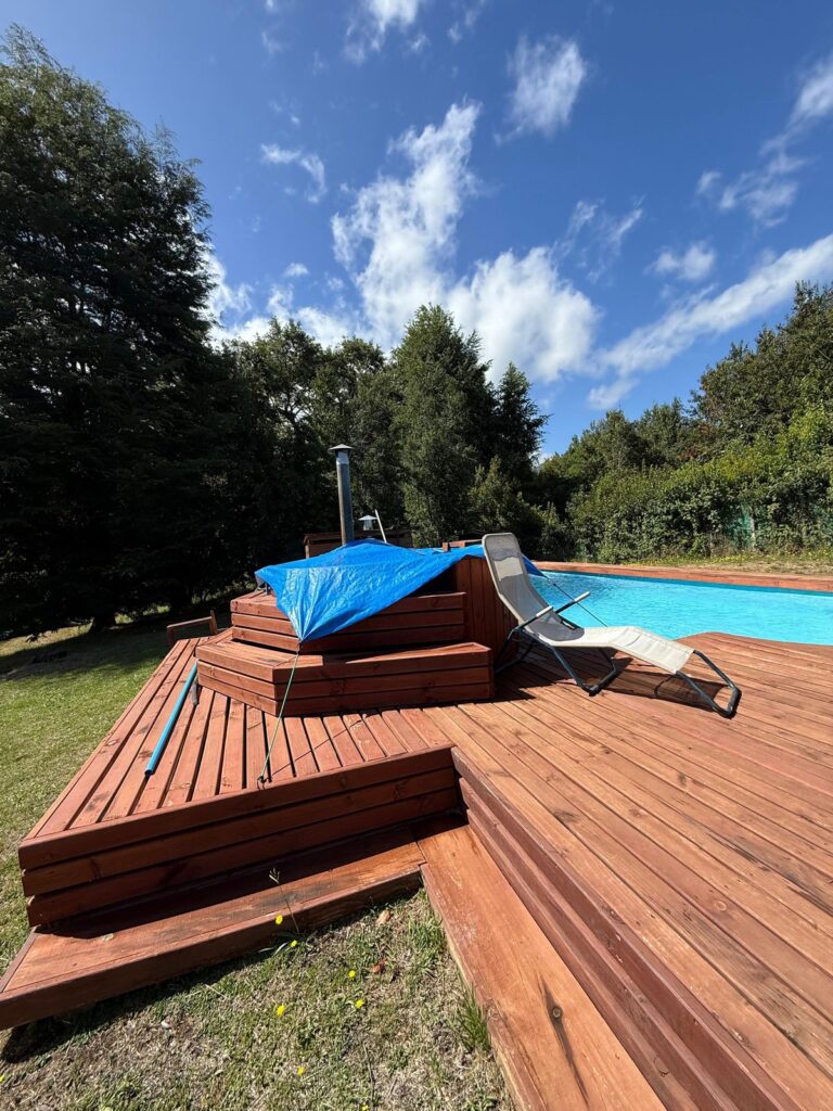 Parcela con casa en Pucón, 2.500 m² con piscina y vista al volcán - 12 parcela casa pucon piscina