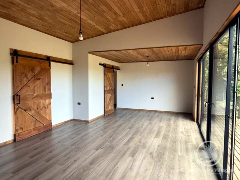 Pucón, casa nueva en condominio Urbano - Casa pucon condominio urbano vista volcan 18 living amplio dos puertas correderas