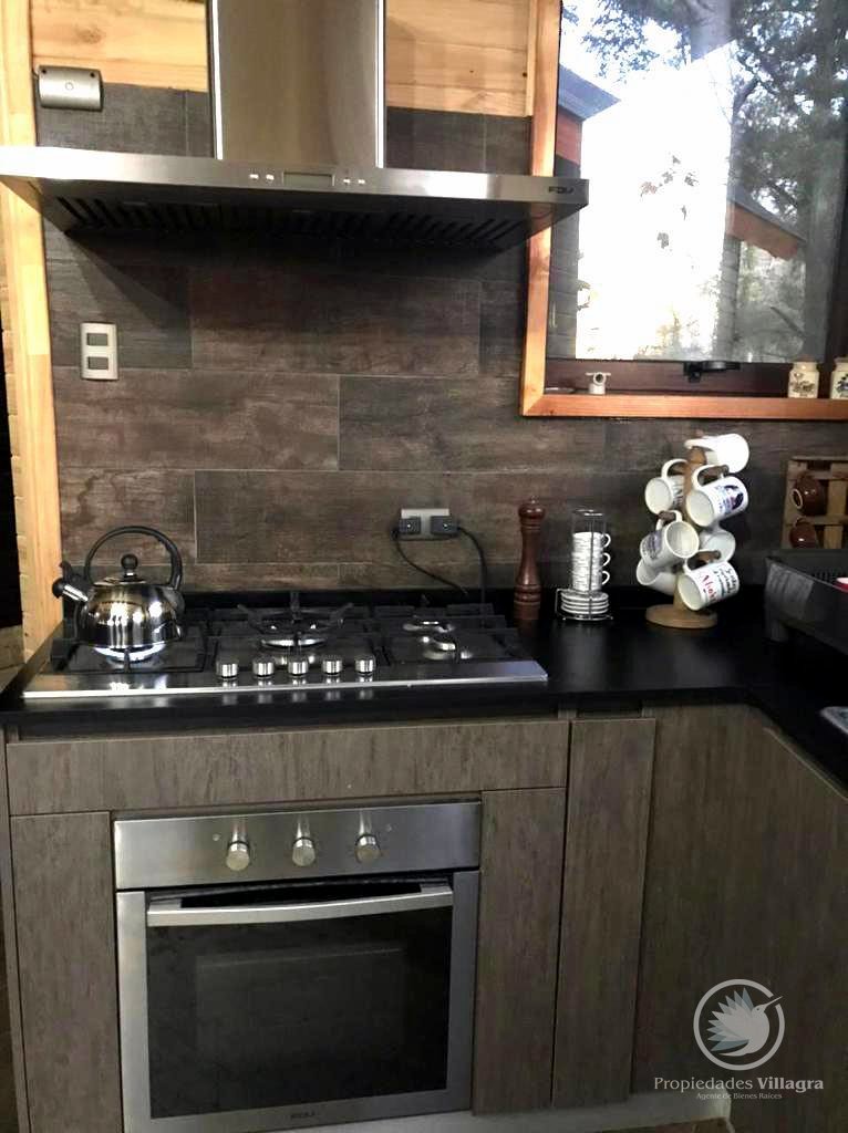 Venta de cómoda y acogedora casa en parcela - Casa pucon parcela 14 cocina estufa tetera