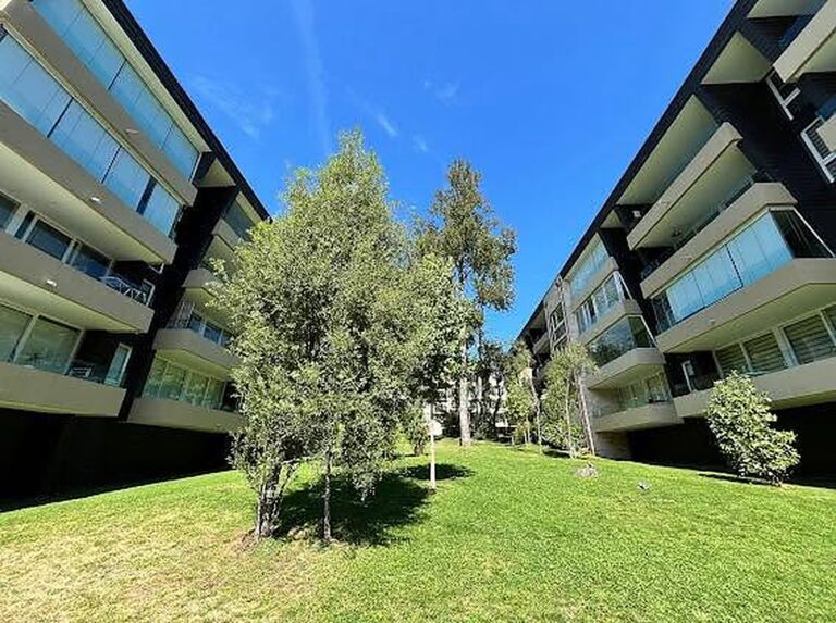 Departamento amoblado con terraza y vista al bosque - Departamento 2d2b pucon altavista bosque 17 areas verdes condominio